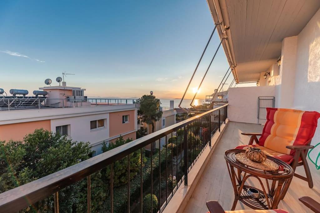 Seaside Escape Apartment Saronida Exterior photo